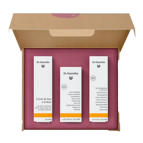 Dr Hauschka Rose Ritual Gift Set on white background