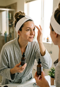 Retinol Creams right banner