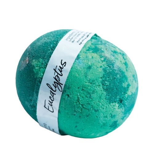 Happy Hippo Eucalyptus Cold Buster Bath Bomb on white background