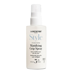 Mattifying Grip Spray on white background