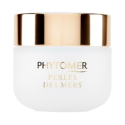 Perles Des Mers Longevity Cream on white background