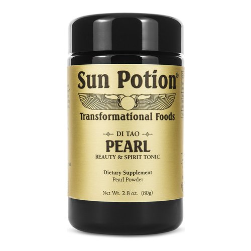 Sun Potion Pearl Powder (sustainable, freshwater) on white background