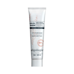 Soleil Marin - Smoothing and Blurring Primer on white background