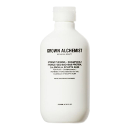 Grown Alchemist Strengthening - Shampoo 0.2 Hydrolyzed BaoBab Protein Calendula Eclipta Alba on white background